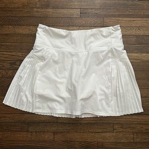 Pleated Athleta tennis skirt